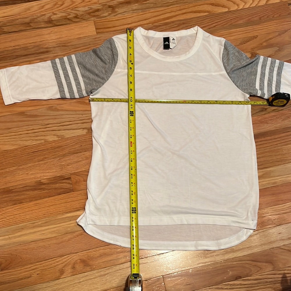 Womens adidas large nwot